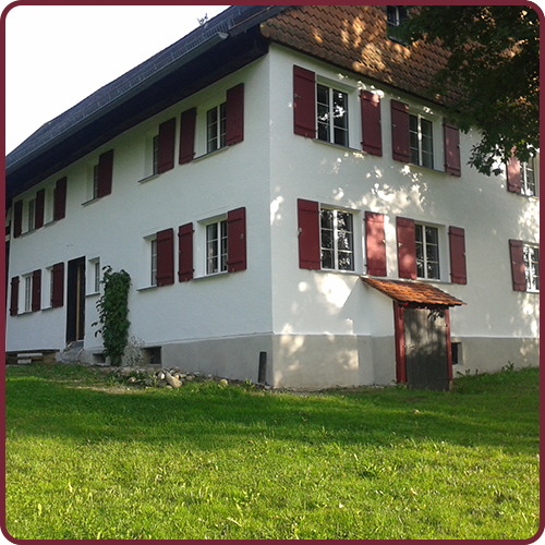 Unsere Praxis liegt nicht weit vom Bodensee. In einem alten Bauernhaus